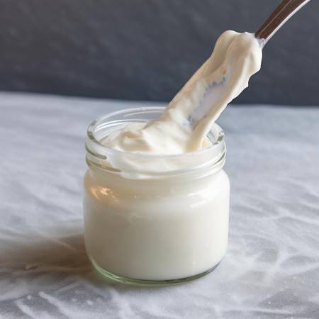 面霜冷藏后易厚重